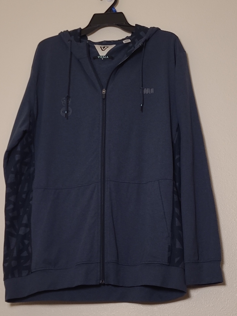 Vissla Men's Navy Zip-Up Hoodie, bonus NWT Raised By Waves Hat